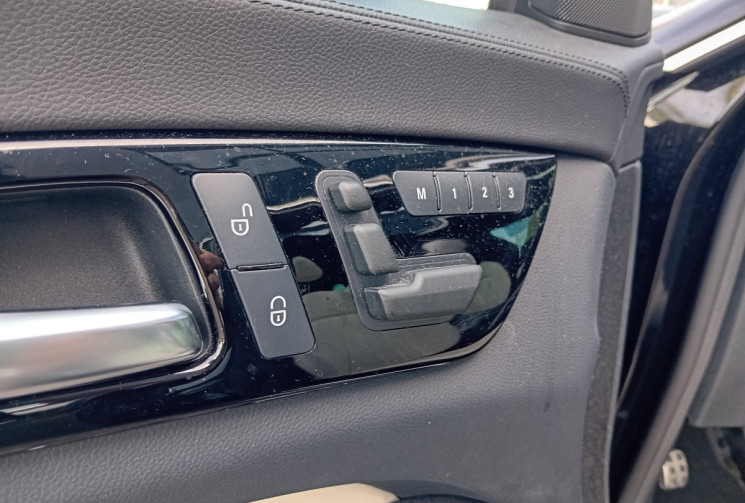 Mercedes CLASSE CLS 350 CDI 4Matic - Entretien suivi - Toit ouvrant -