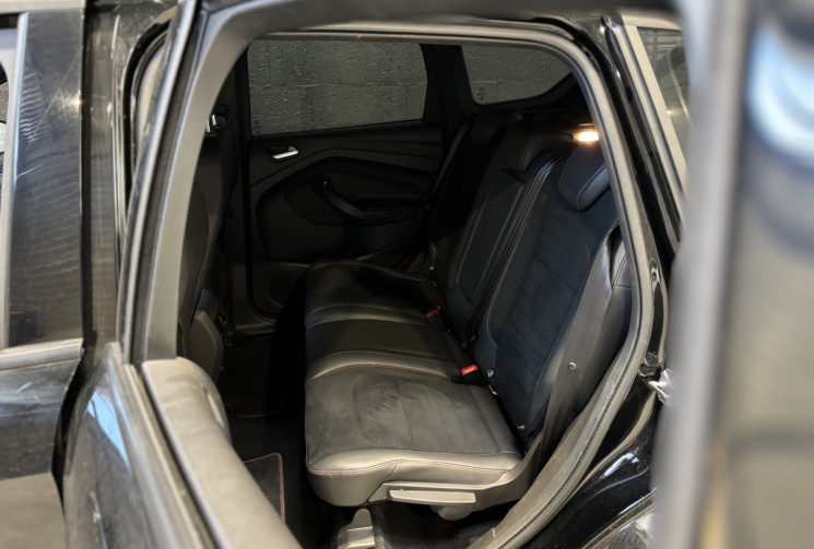 Ford Kuga 1.5 Flexifuel 150 ch 4x4 ST-Line / Boîte automatique / Suivi d’entretien complet