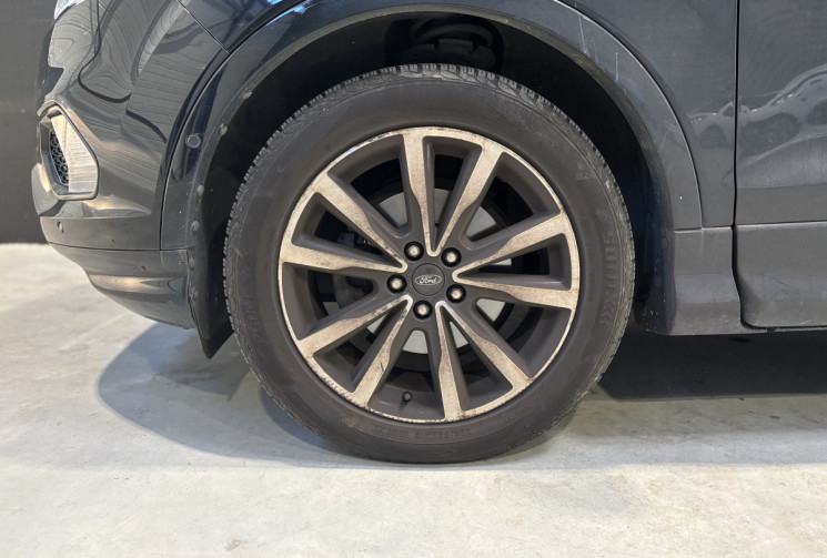 Ford Kuga 1.5 Flexifuel 150 ch 4x4 ST-Line / Boîte automatique / Suivi d’entretien complet