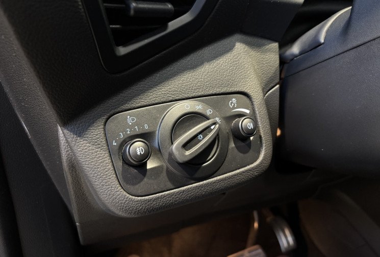 Ford Kuga 1.5 Flexifuel 150 ch 4x4 ST-Line / Boîte automatique / Suivi d’entretien complet