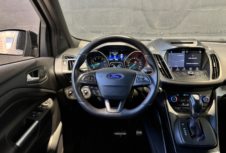 Ford Kuga 1.5 Flexifuel 150 ch 4x4 ST-Line / Boîte automatique / Suivi d’entretien complet