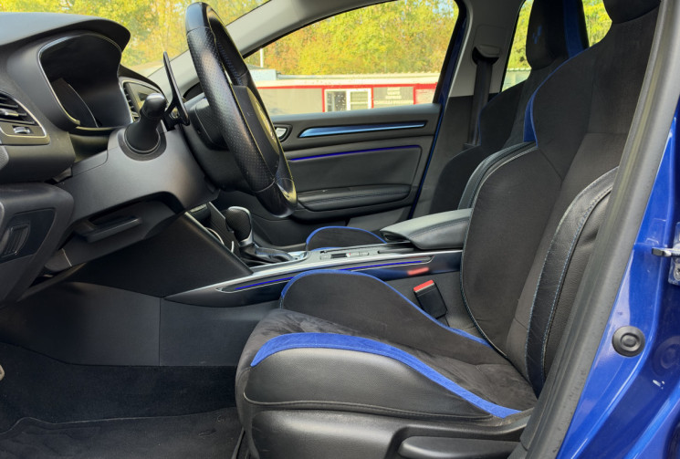 Renault Megane 1.6 tce / GT / 205ch / 87000km / Bose / HUD / Park assist / sièges chauffants / BVA