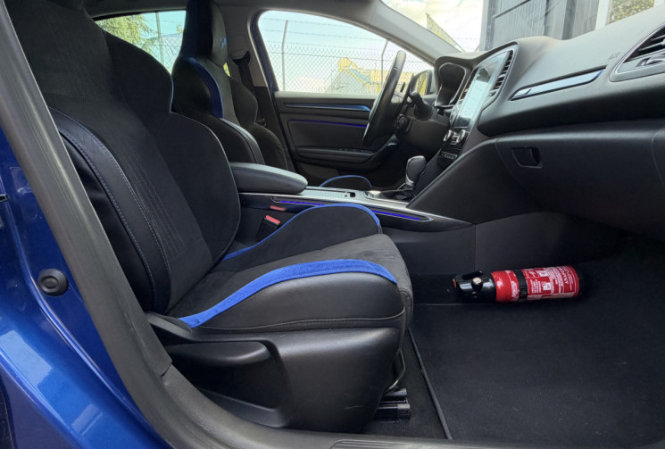 Renault Megane 1.6 tce / GT / 205ch / 87000km / Bose / HUD / Park assist / sièges chauffants / BVA