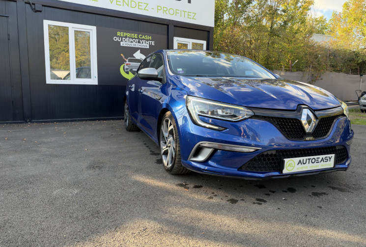 Renault Megane 1.6 tce / GT / 205ch / 87000km / Bose / HUD / Park assist / sièges chauffants / BVA