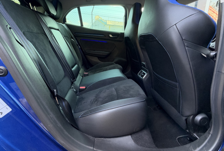 Renault Megane 1.6 tce / GT / 205ch / 87000km / Bose / HUD / Park assist / sièges chauffants / BVA
