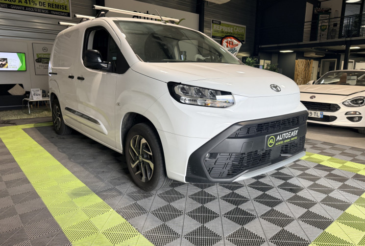 Toyota PROACE City Medium 100 D-4D MC24 CARPLAY