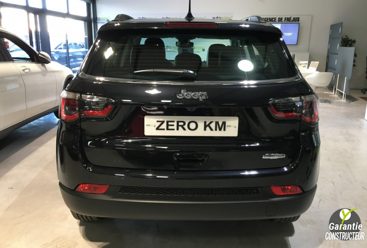 JEEP COMPASS 1.3 GSE T4 150 BVR6 LONGITUDE DCT 0KM