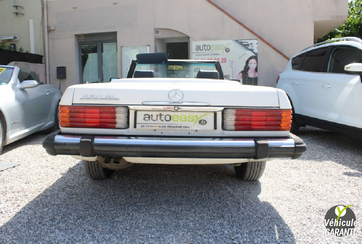 MERCEDES SL  380 Type r107 1984