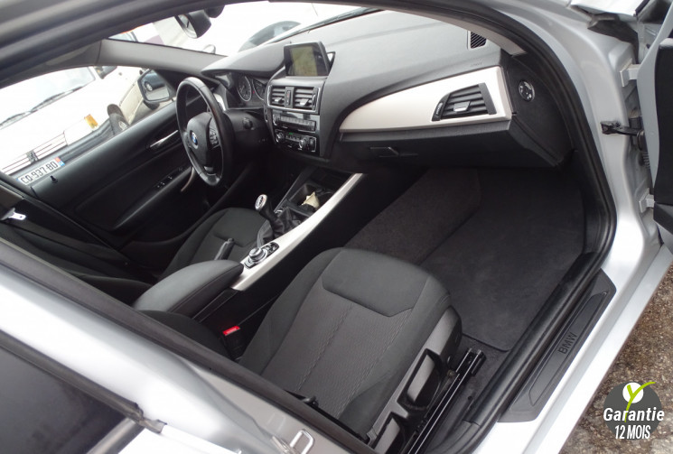 BMW SERIE 1 120d 190 ch Lounge 5p Advantage