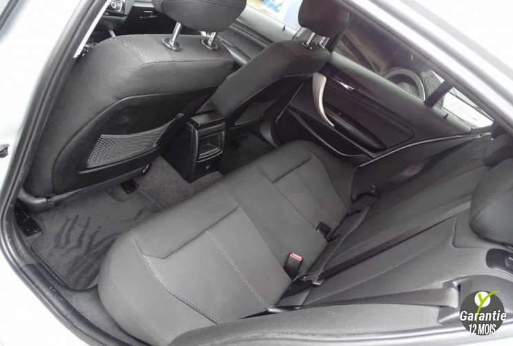 BMW SERIE 1 120d 190 ch Lounge 5p Advantage