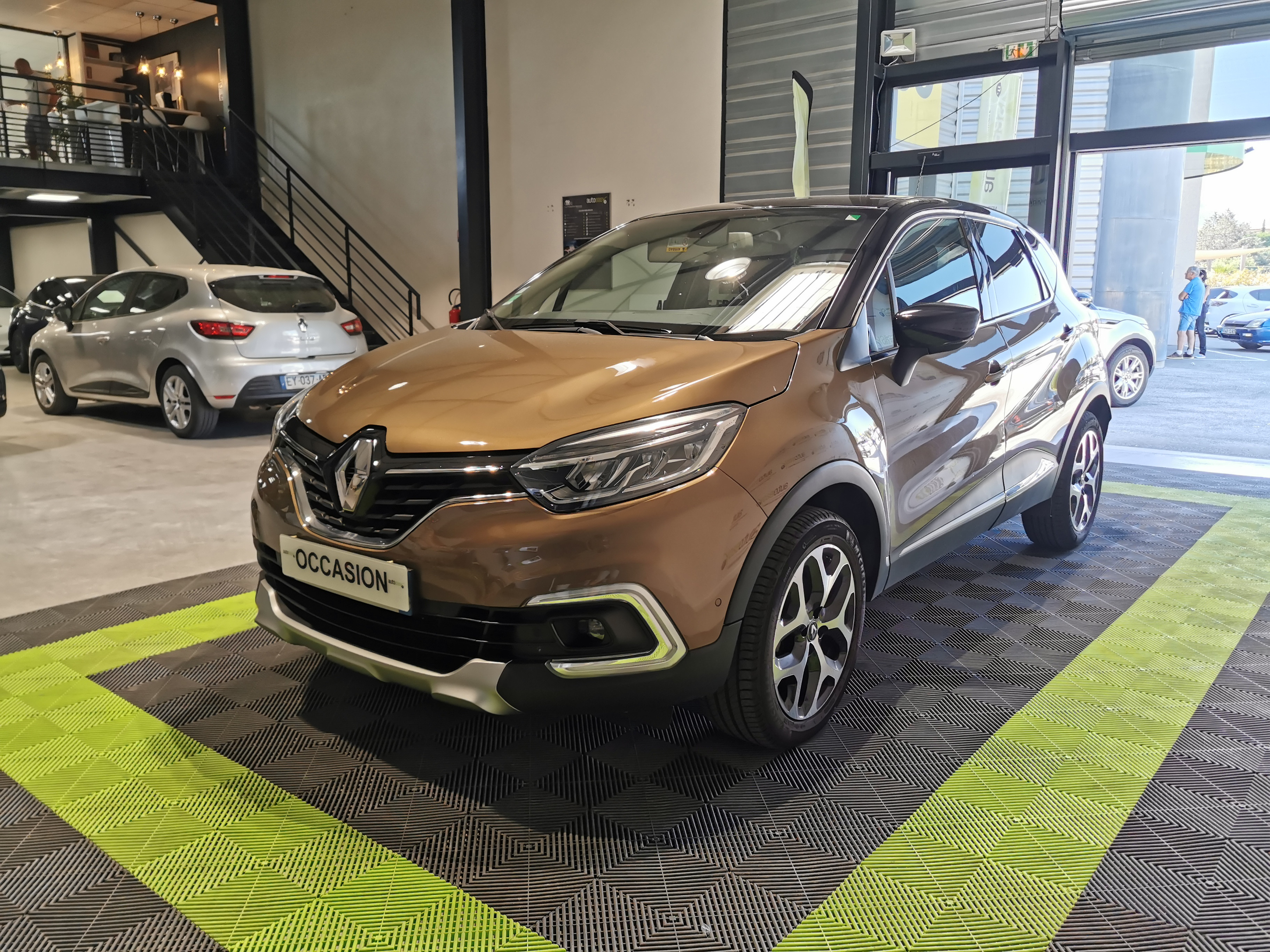 Renault Captur 1 5 Dci 110 Ch Intens Autoeasy