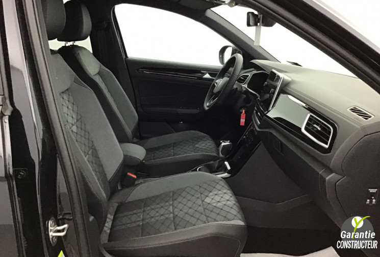 VOLKSWAGEN T-ROC TFSI R-LINE