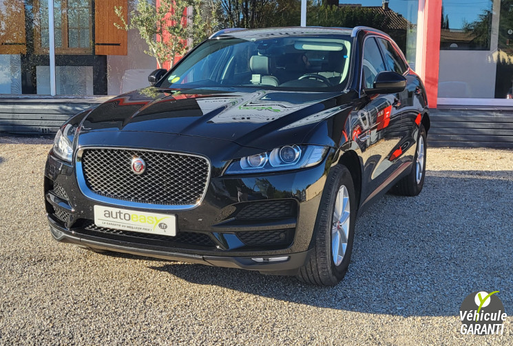 JAGUAR F-PACE Prestige 4x4 180 cv B Auto  Toit ouvrant  + crochet d'attelage  rétractable 
