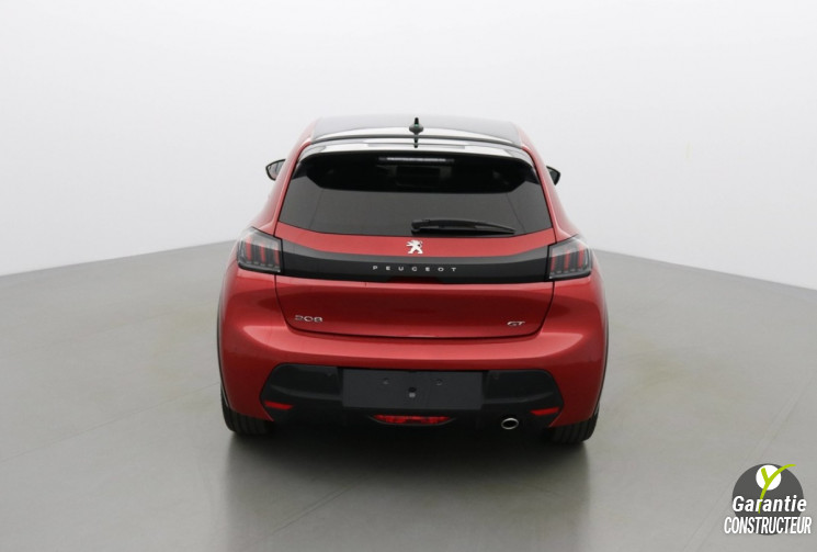 PEUGEOT 208 BlueHDi GT