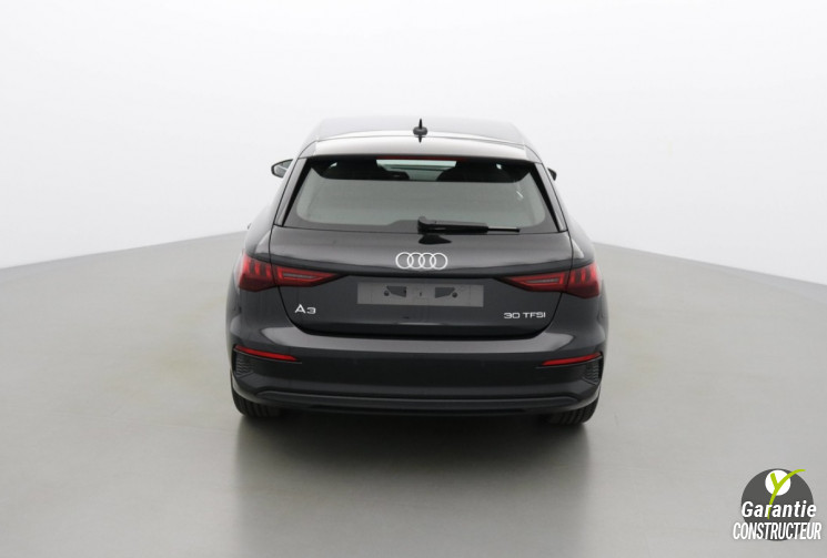AUDI A3 30 TFSI MHEV DESIGN