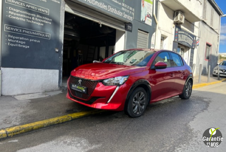 PEUGEOT 208 E-208 allure 100KW 136 cv origine France 1er main 350km autonomie 