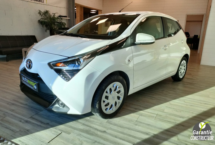 TOYOTA AYGO 1.0 VVT-i 72ch  5P MY19/ PREMIERE MAIN/ 5400KMS