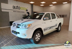 TOYOTA HILUX 3.0 D-4D 16V Plateau double cabine 4WD 171 cv couvre benne