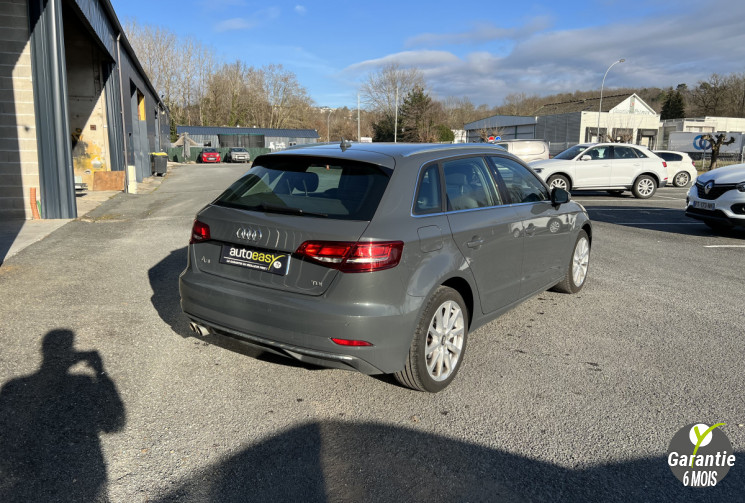 AUDI A3 AMBITION LUXE TRES BON ETAT KMS FAIT SUR AUTOROUTE