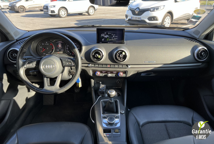 AUDI A3 AMBITION LUXE TRES BON ETAT KMS FAIT SUR AUTOROUTE