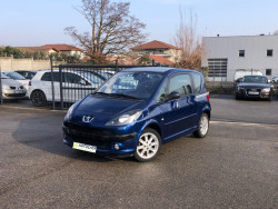 PEUGEOT 1007 Sporty Pack / 2-Tronic / BOITE AUTO / 110 CH / CLIM / DISTRIB OK