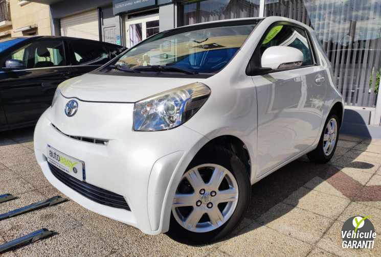 TOYOTA IQ iQ² MultiDrive 68 ch  VVT-i + Boite Auto