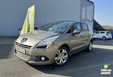 PEUGEOT 5008 1.6 HDi 110 Premium Pack 5pl