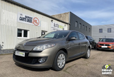 RENAULT MEGANE 1.6 110 ch BioEthanol Authentique 