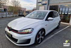 VOLKSWAGEN GOLF GTI 2.0 TSI 230ch BlueMotion Technology Performance