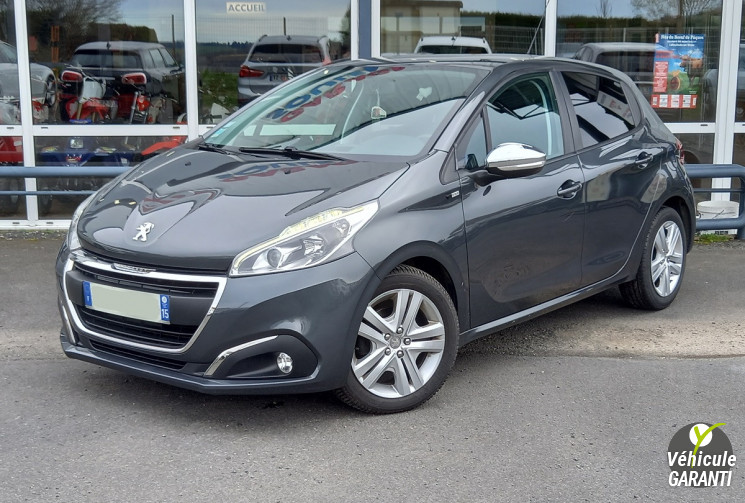 PEUGEOT 208 1.2 PURETECH 82 STYLE 5P 