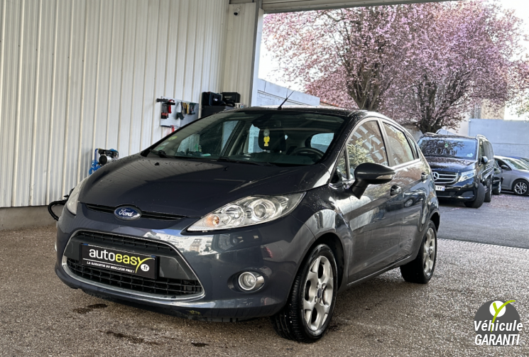 FORD FIESTA 1.4  70 TDCI titanium 