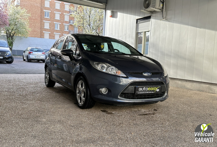 FORD FIESTA 1.4  70 TDCI titanium 