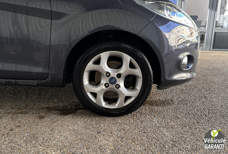 FORD FIESTA 1.4  70 TDCI titanium 