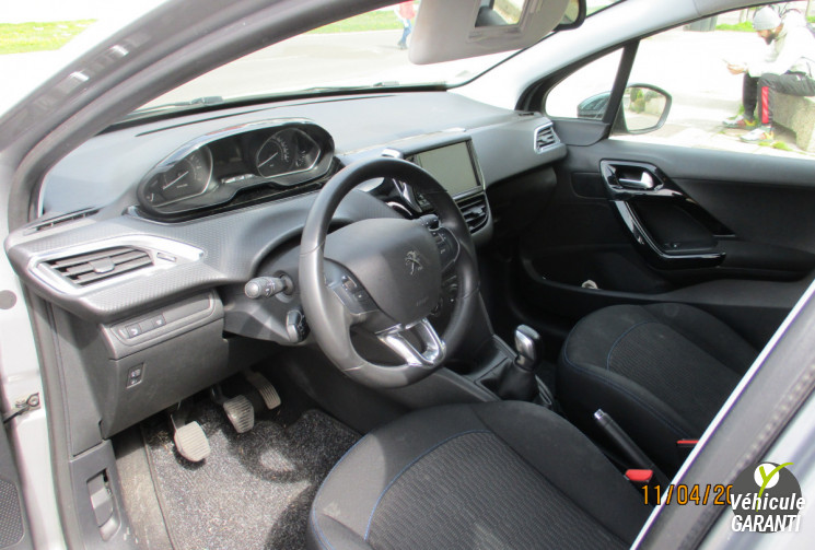 PEUGEOT 208 I Phase 2 5 Portes 1.2 VTi 12V S&S 82 cv