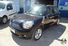 MINI COUNTRYMAN 2 (R60) Countryman Cooper D 2.0 D DPF 16V 112 cv Boîte auto Toit Ouvrant  Attelage  