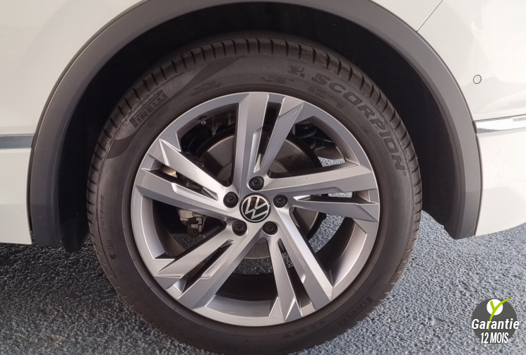 VOLKSWAGEN TIGUAN 2.0 TDI 150ch R-Line DSG7 TOIT ouvrant caméra 360