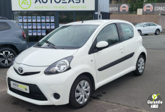 TOYOTA AYGO  VVT I DYNAMIC 29000 km 1er propriétaire