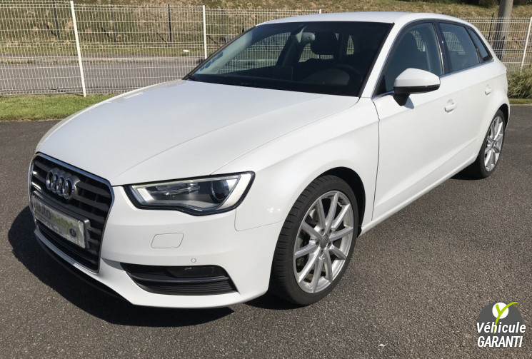 AUDI A3 III SPORTBACK 2.0 TDi 16 V DPF  S-TRONIC 150 CV AMBITION LUXE 