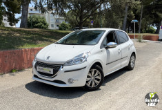 PEUGEOT 208 1.2 PureTech Style 5p 82 ch *Première Main*