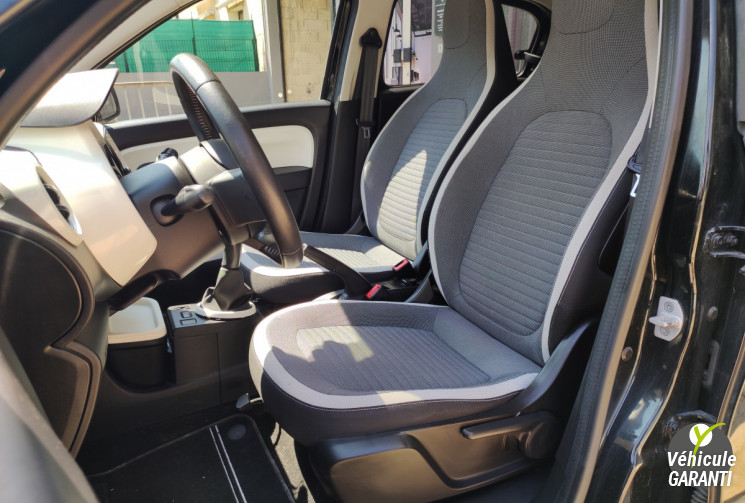 RENAULT TWINGO  intens 1,0 L /  70 / 28500 km 