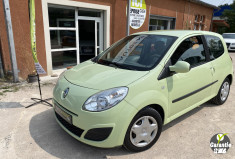 RENAULT TWINGO II Essence Helios 1,2 l 60 cv