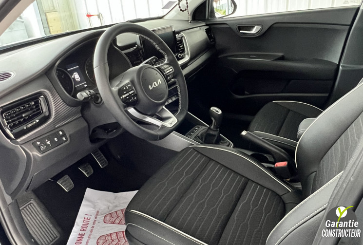 KIA STONIC 1.0 GDI 120 HYBRID GT LINE PREMIUM TOIT OUVRANT