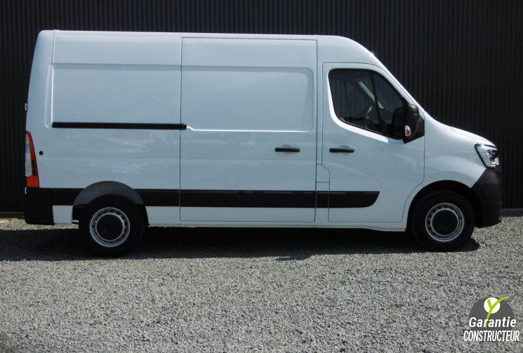 RENAULT Master Combi FGN TRAC F3500 L2H2 BLUE DCI 135 / GRAND CONFORT