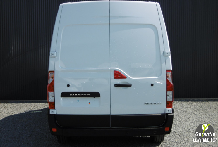 RENAULT Master Combi FGN TRAC F3500 L2H2 BLUE DCI 135 / GRAND CONFORT