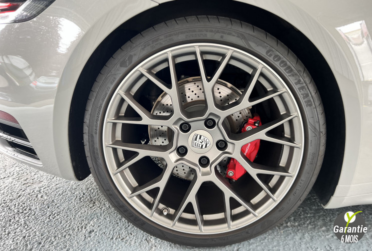 PORSCHE 911 Porsche 911 Type 992 Carrera 4S