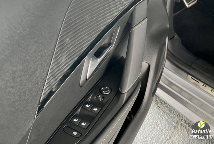 PEUGEOT 208 PURETECH GT TOIT PANORAMIQUE 