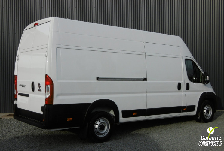 FIAT DUCATO FOURGON TOLE MAXI 3.5 XL H3 H3-POWER 140 CH / PACK4 portes / VUL / Diesel07/2021 - 08/