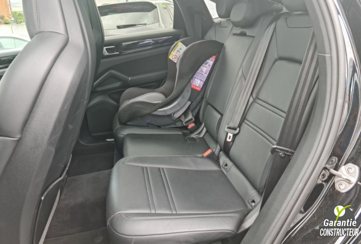 PORSCHE CAYENNE COUPE e-hybrid 3.0 v6 awd 462 ch