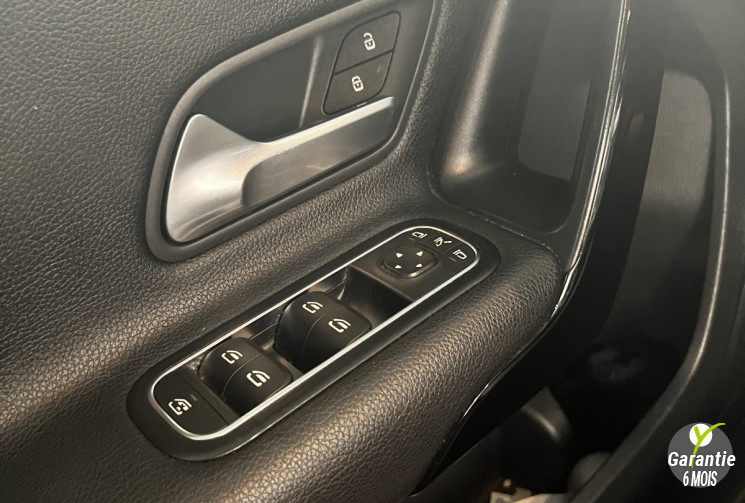 MERCEDES CLASSE A 180 business line