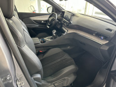 PEUGEOT 3008 1.2 puretech 130 GT